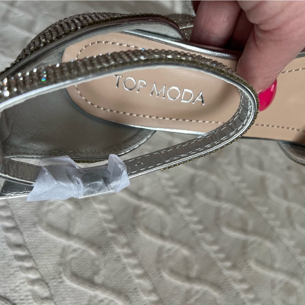 NEW! Top Moda Hannah Crystal Bow Sandal Heel Women’s Size 6.5 - Picture 12 of 16